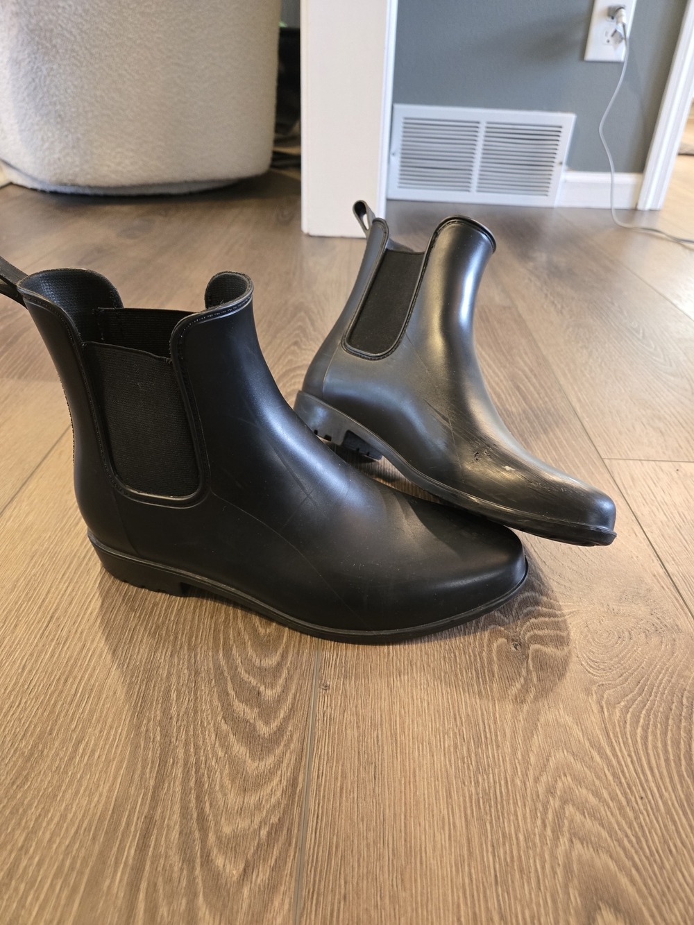 Women's Black Chelsea Rain Boots